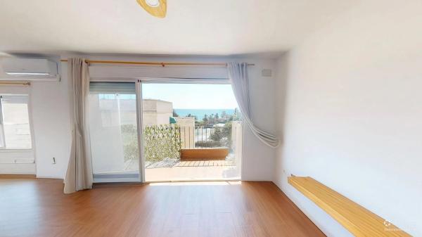Venta de piso en San Gabriel-Viv. Coop.-, Alicante / Alacant
 photo 1