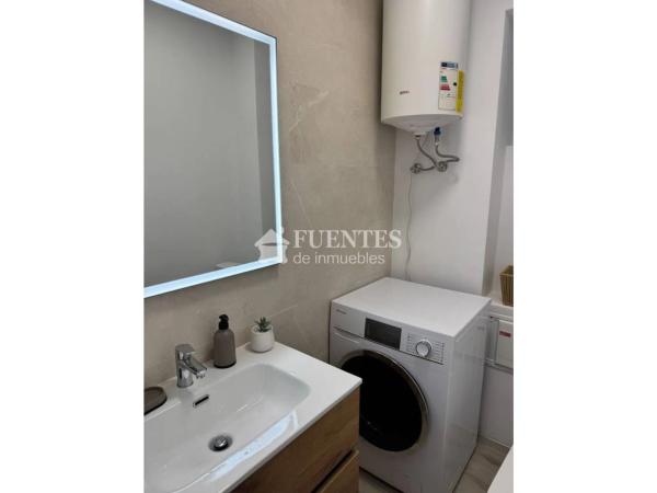 Apartment for sale in Calle Victoriano Ximénez de Couder, Alicante photo 1