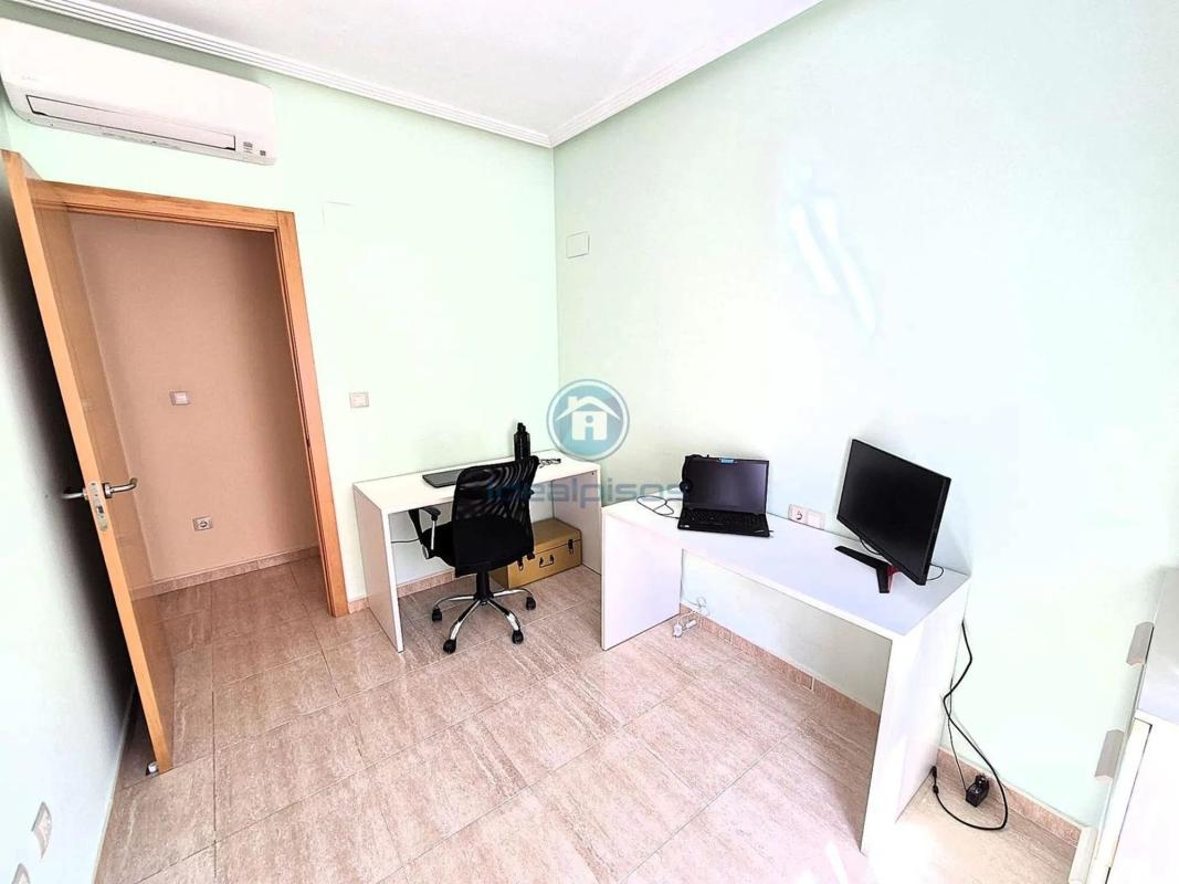 Penthouse sale in  CL BOYERO, Alicante photo 4