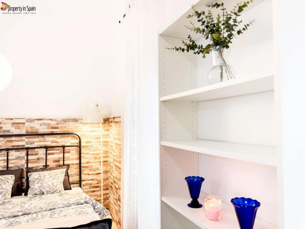 Продажа квартиры на Calle Poeta Zorrilla, Аликанте / Алакант
 photo 5