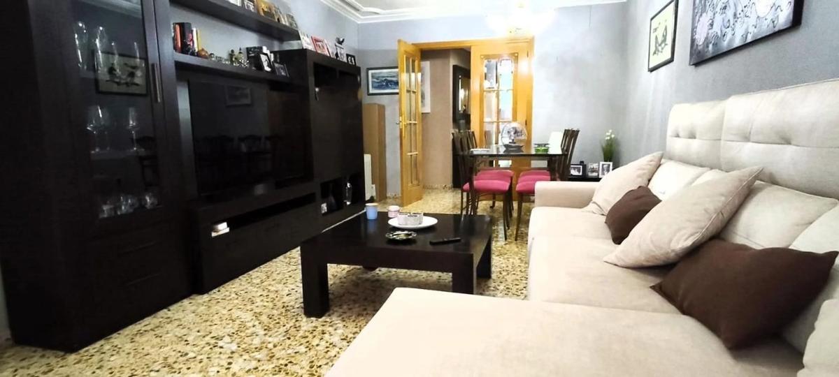 Sale of apartment in Barrio Campoamor, Alicante
 photo 3