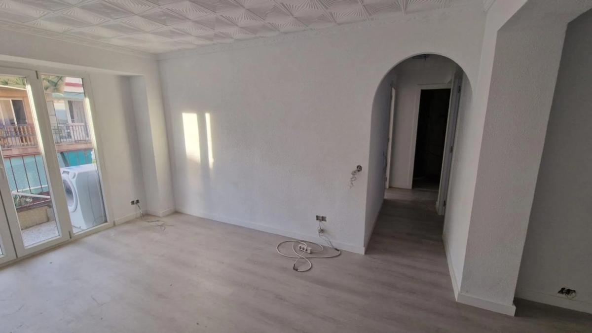 Venta de ático en Barrio Carolinas Altas, Alicante / Alacant photo 1