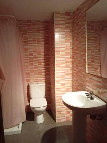Apartment for sale in  Barrio Carolinas Altas, Alicante photo 2