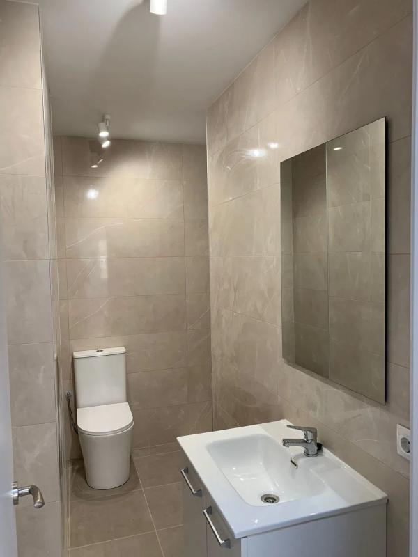 Продажа квартиры на Calle Pascual de la Mata s/n, Аликанте / Алакант
photo 3