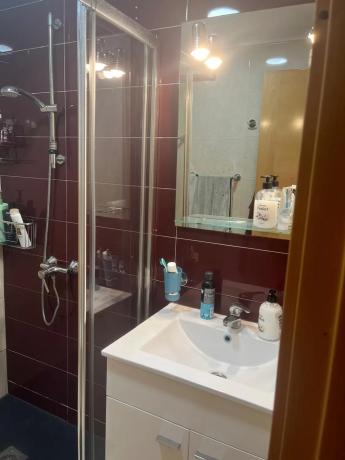 Apartment for sale in  Calle del Doctor Bergez, Alicante photo 4