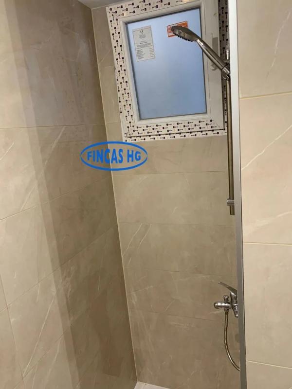 Venta de piso en Barrio Carolinas Altas, Alicante / Alacant
 photo 4