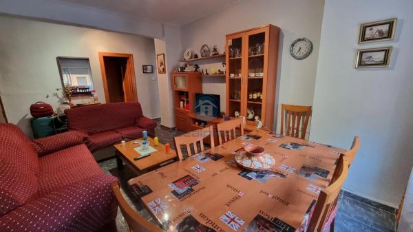 Apartment for sale in  Calle General Espartero, Alicante photo 2