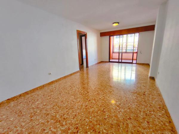 Apartment for sale in  Churruca, Alicante photo 2