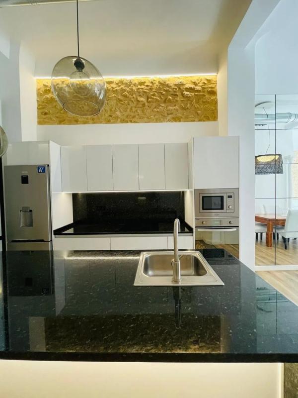 Продажа квартиры на Calle San Vicente, Аликанте / Алакант
photo 1