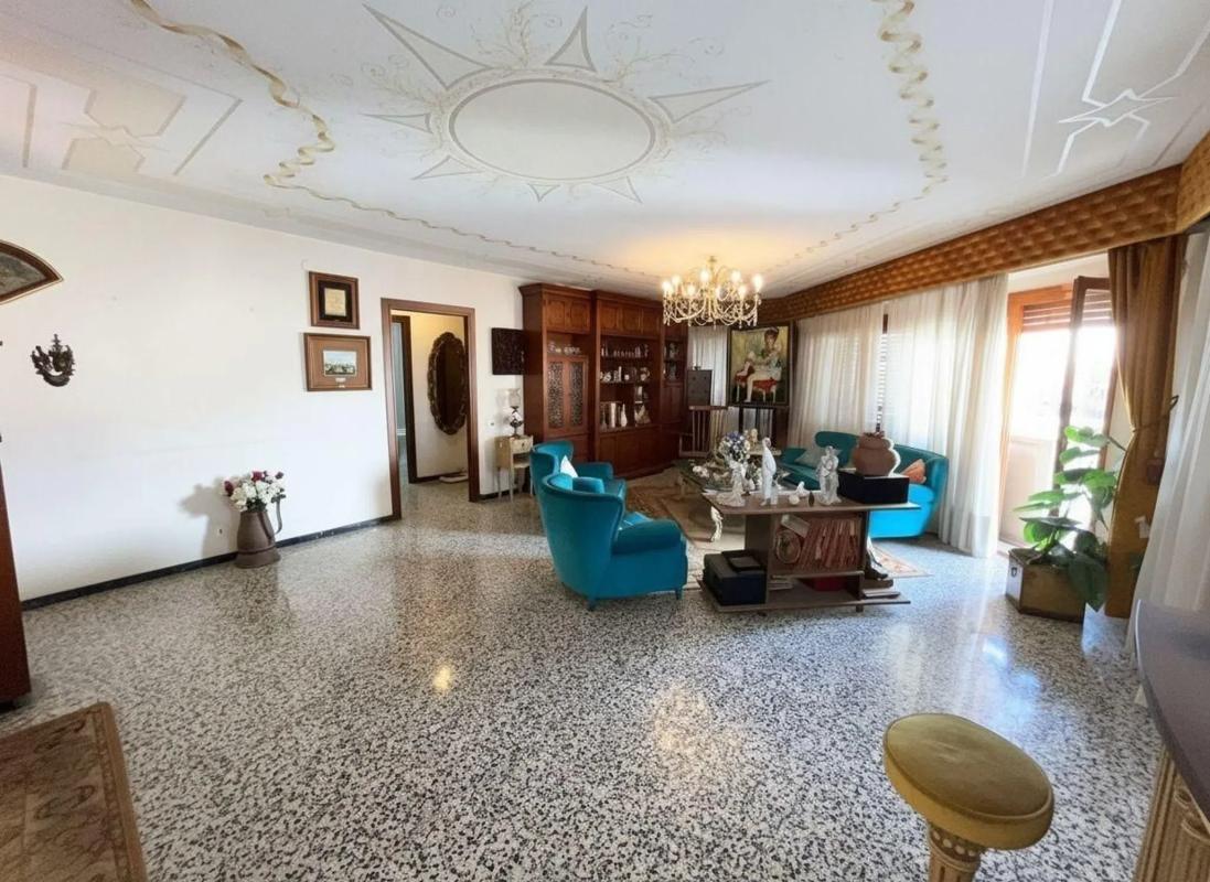 Продажа квартиры на Barrio Mercado, Аликанте / Алакант
 photo 3