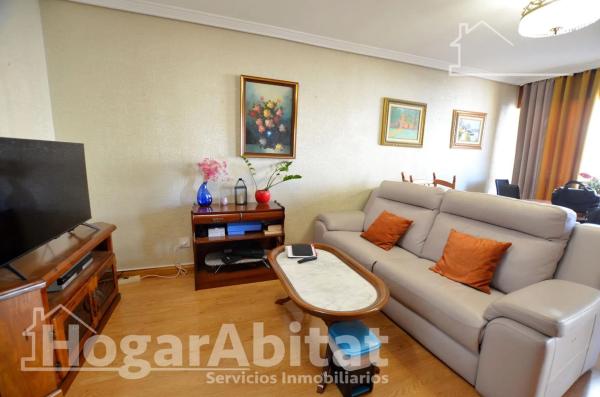 Apartment for sale in  Calle del Alcalde Alfonso de Rojas, Alicante photo 1