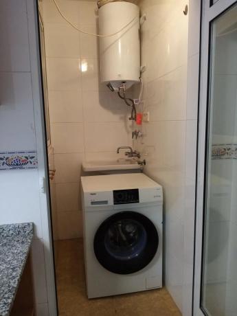 Apartment for sale in  Barrio Centro Tradicional, Alicante photo 1