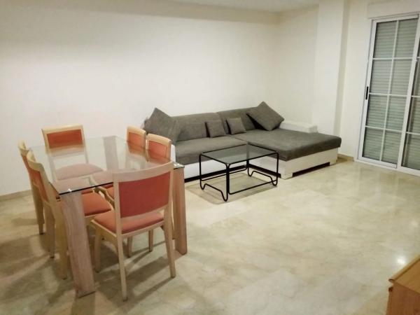 Apartment for sale in  Barrio Centro Tradicional, Alicante photo 3