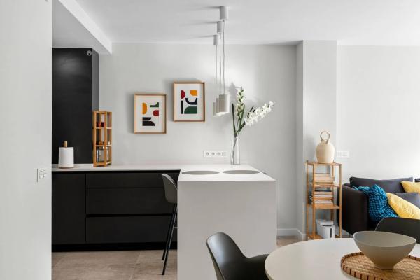 Apartment for sale in  Barrio Mercado, Alicante photo 1
