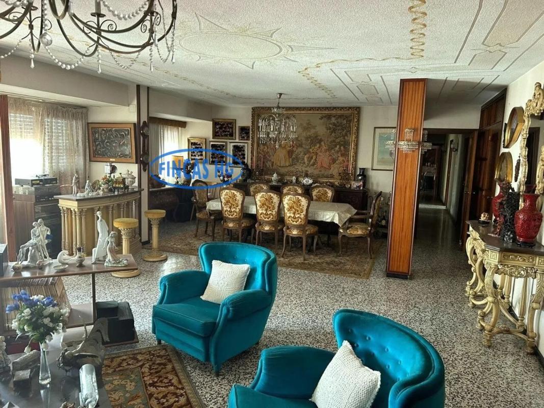Продажа квартиры на Barrio Mercado, Аликанте / Алакант
 photo 3