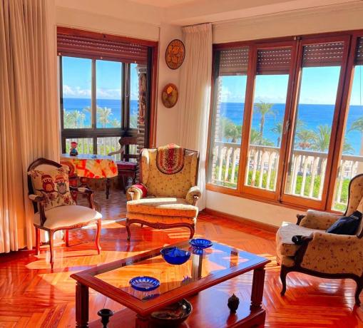 Apartment for sale in  Plaza Paseíto Ramiro, 3, Alicante photo 1