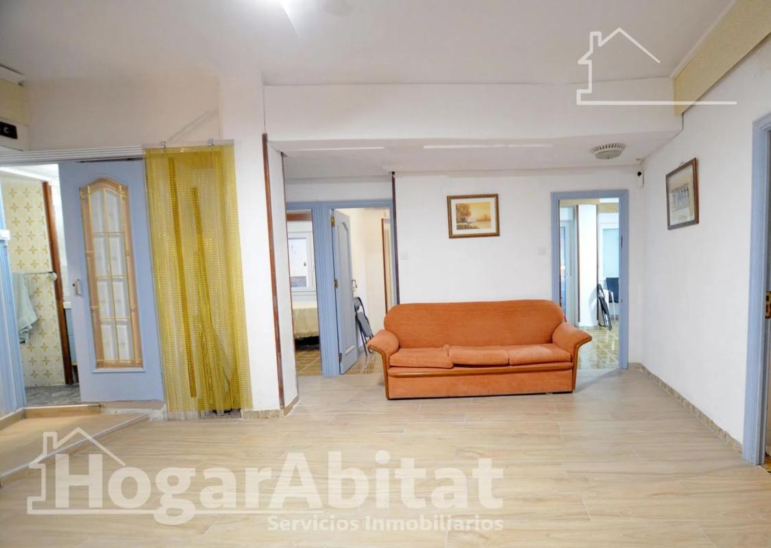 Properties for sale and rent in Spain photo 4