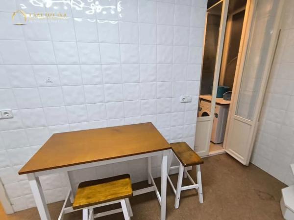 Apartment for sale in  Calle Rafael Altamira, Alicante photo 4
