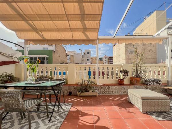 Penthouse for sale at  Calle Josep Maria Py, Alicante photo 2