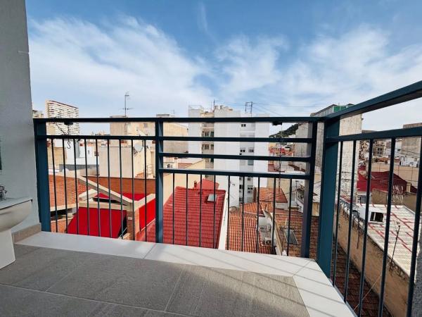 Квартира на продажу на Barrio Mercado, Аликанте / Алакант photo 1