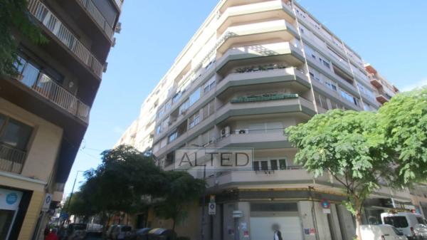 Квартира на продажу на Calle Arquebisbe Loaces, 10, Аликанте / Алакант thumbnail 2