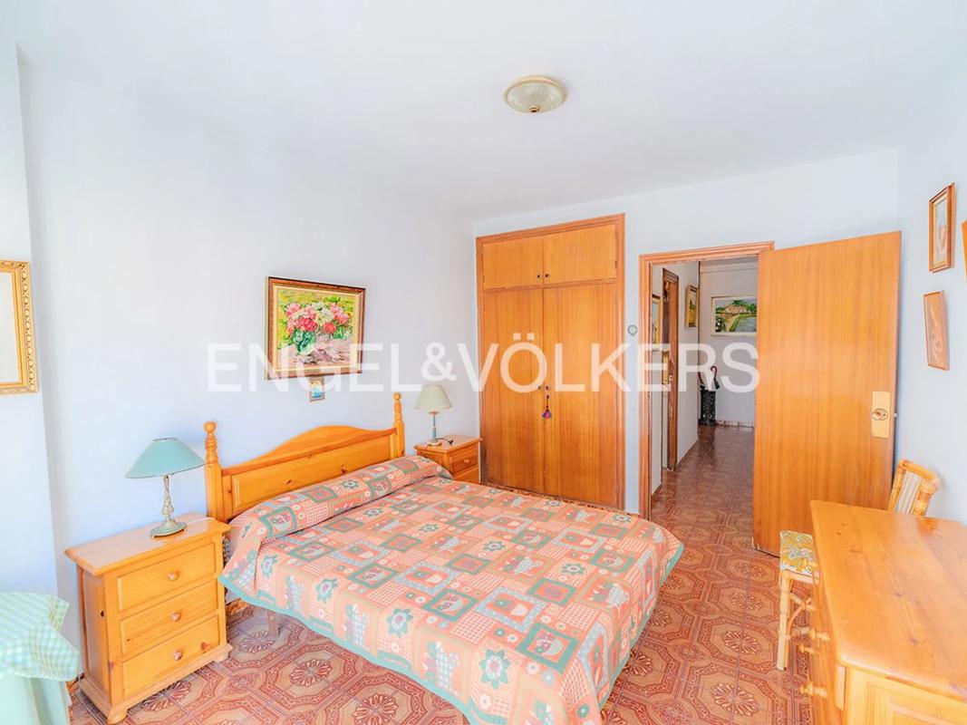 Продажа квартиры на Calle Castaños, Аликанте / Алакант
photo 2