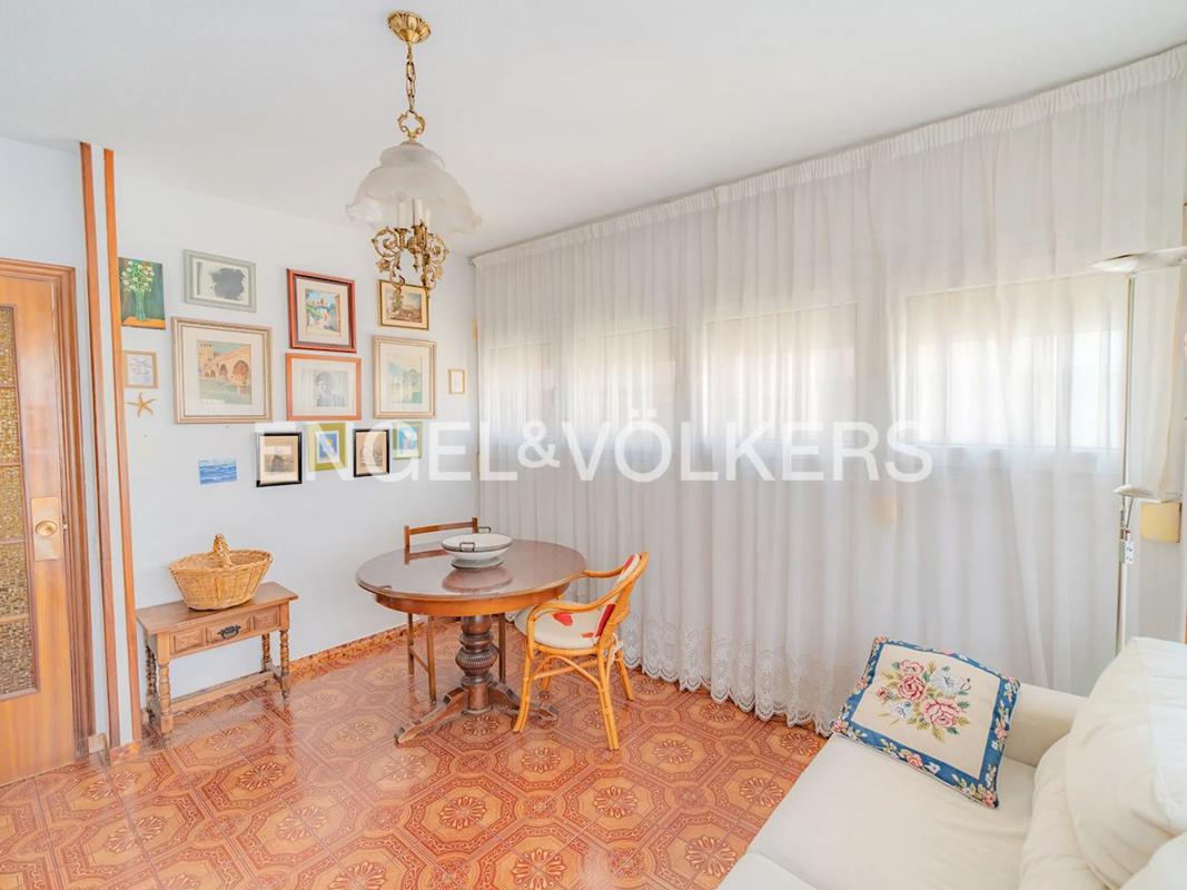 Продажа квартиры на Calle Castaños, Аликанте / Алакант
photo 5