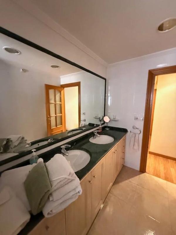Продажа квартиры на Calle Belando, 24, Аликанте / Алакант
photo 2