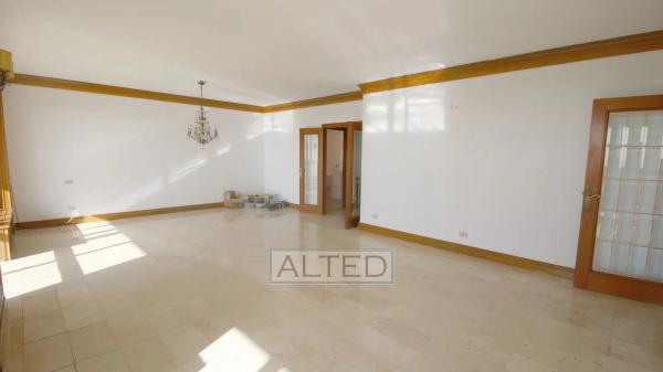 Квартира на продажу на  Avenida del Doctor Gadea, 1, Аликанте / Алакант photo 4