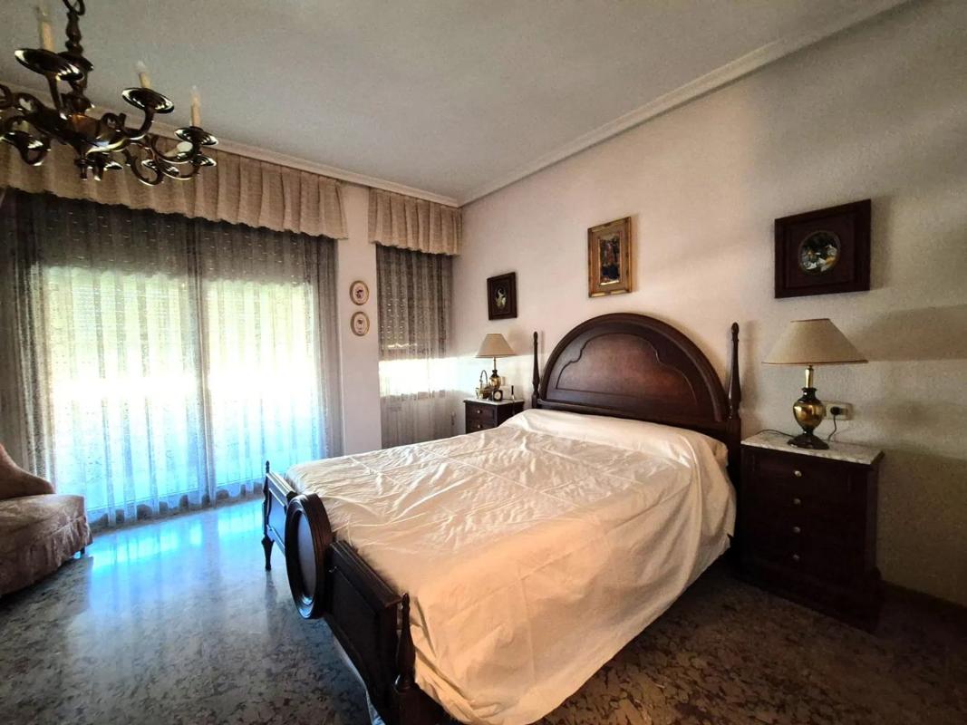 Продажа квартиры на Avenida del Doctor Gadea, Аликанте / Алакант
photo 3