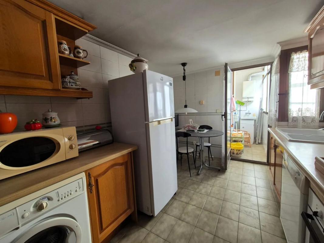 Продажа квартиры на Avenida del Doctor Gadea, Аликанте / Алакант
photo 5