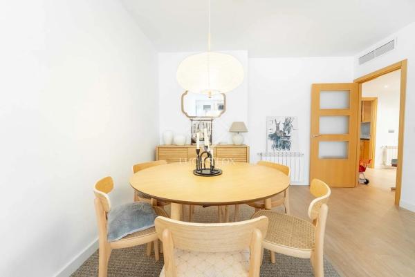 Apartment for sale in Avenida General Marvá, Alicante thumbnail 1