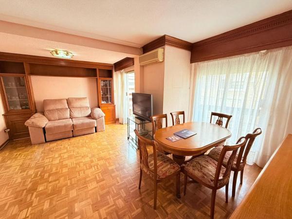 Квартира на продажу на Avenida Oscar Espla, Аликанте / Алакант photo 1