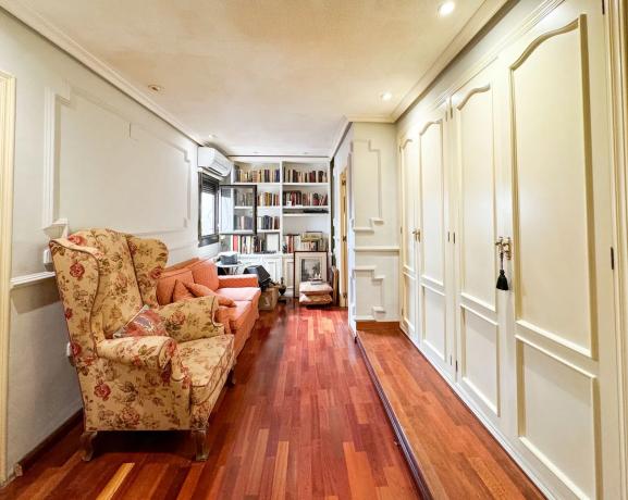 Apartment for sale in Avenida del Doctor Gadea, Alicante thumbnail 2