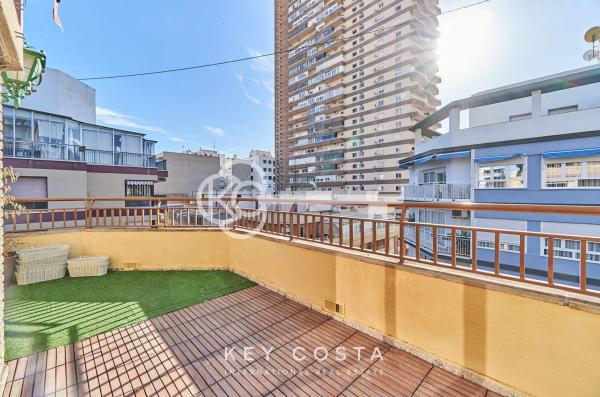 Penthouse for sale at Calle Pintor Cabrera, Alicante thumbnail 2