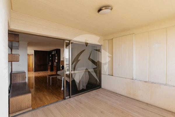 Квартира на продажу на  Avenida de Loring, Аликанте / Алакант photo 4
