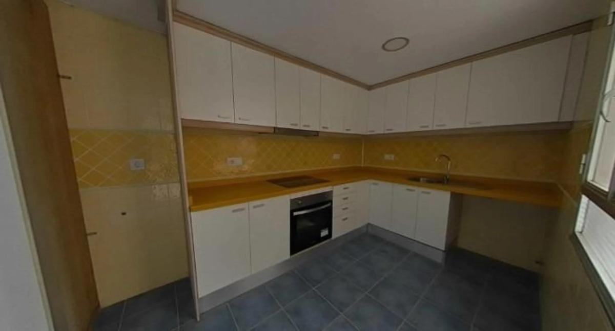 Venta de piso en Avenida de Ramón y Cajal, Alicante / Alacant
 photo 5