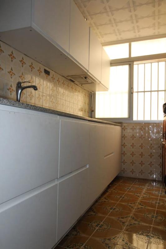 Venta de piso en Barrio Centro Tradicional, Alicante / Alacant
 photo 4