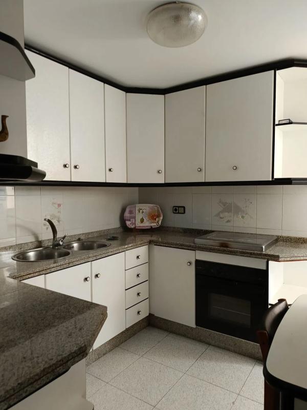 Sale of apartment in Calle Tuberia, Alicante
photo 5
