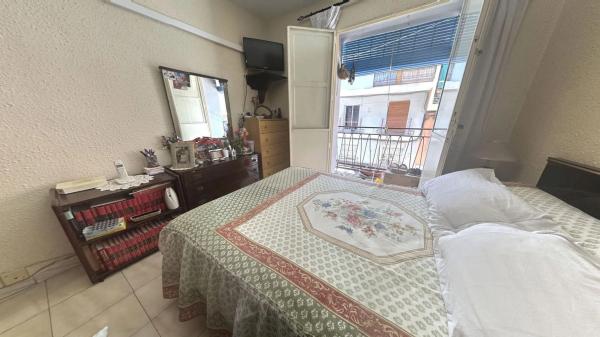 Mieszkanie na sprzedaż w  Pasaje Alfaro, Alicante / Alacant photo 4