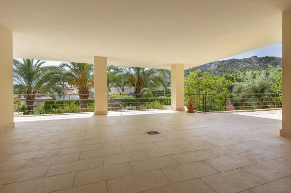Chalet wolnostojący na sprzedaż w  Calle Andalucía, 11, Alicante / Alacant photo 2