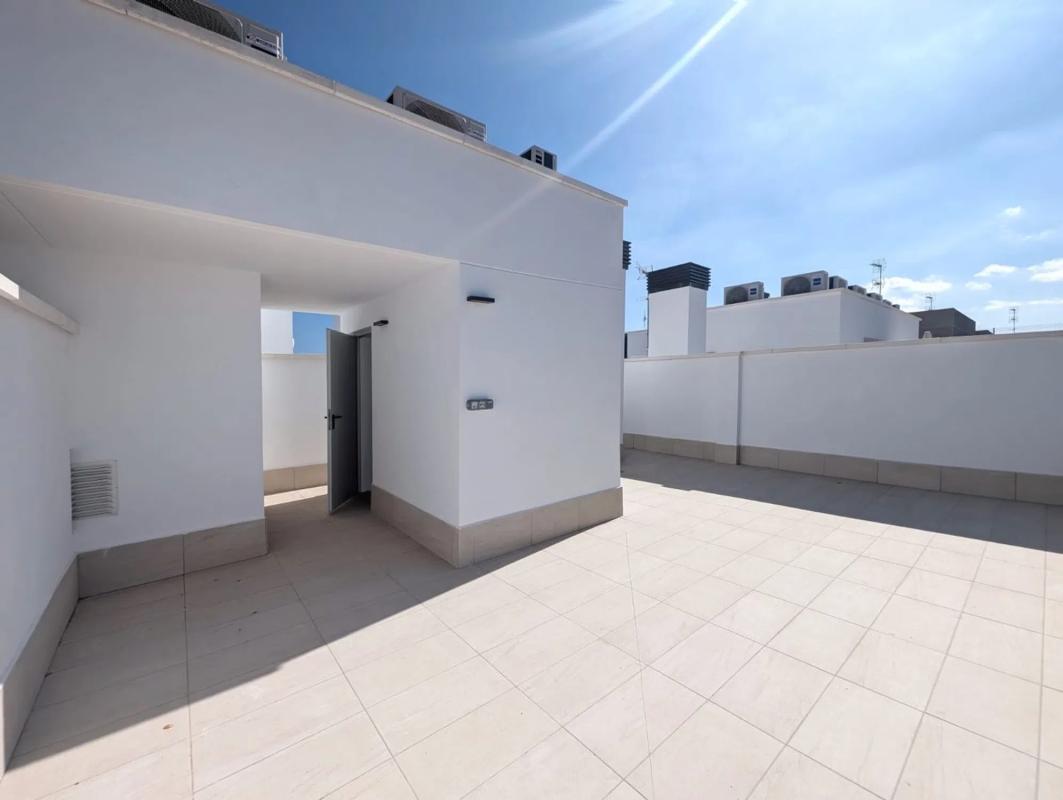 Venta de ático en  Calle Bailarín José Espadero, Alicante / Alacant photo 5
