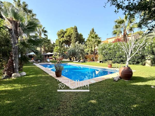 Chalet independiente en venta en Calle del Chopo, Alicante / Alacant
 photo 2