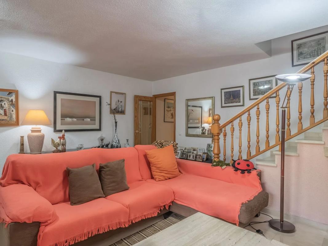 Sale of townhouse in  Avenida de la Costa Blanca , Alicante photo 5
