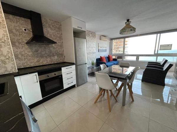 Apartment for sale in Avenida de Villajoyosa, Alicante thumbnail 1