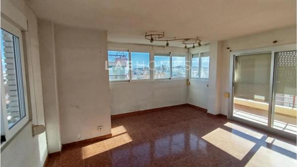 Квартира на продажу на Calle Esportista Juan Matos, Аликанте / Алакант photo 1