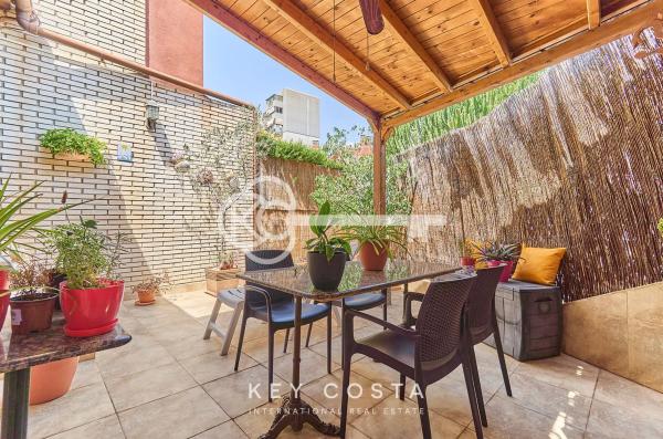 Chalet adosado en venta en Avenida de la Costa Blanca , Alicante / Alacant photo 1