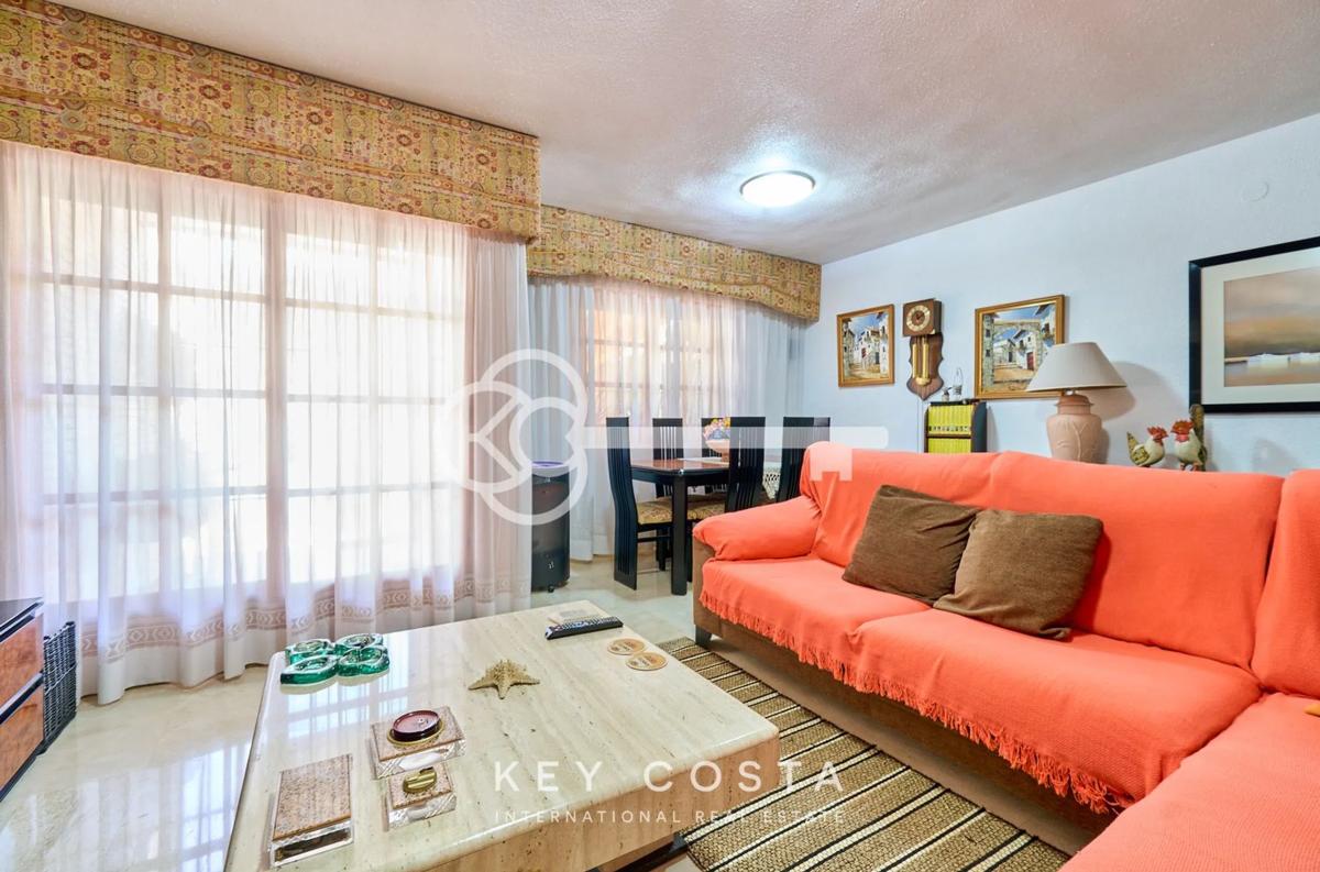 Sale of townhouse in  Avenida de la Costa Blanca , Alicante photo 3