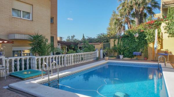 Chalet independiente en venta en CL BOGA, DE LA, 20, Alicante / Alacant
 photo 4
