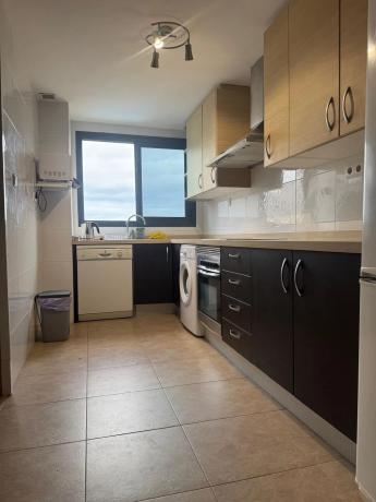 Квартира на продажу на  Barrio PAU 5, Аликанте / Алакант photo 4